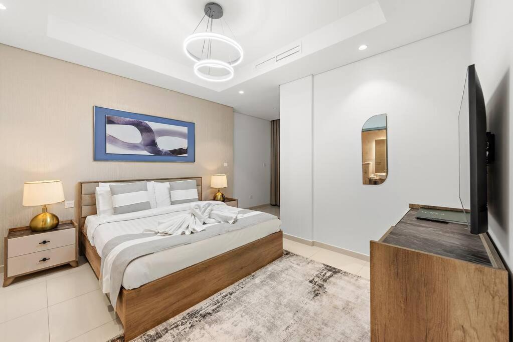 First Class 2br Luxurious High-floor Dubai