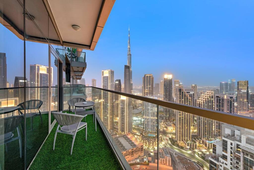First Class 2br Luxurious High-floor Apartment Dubai