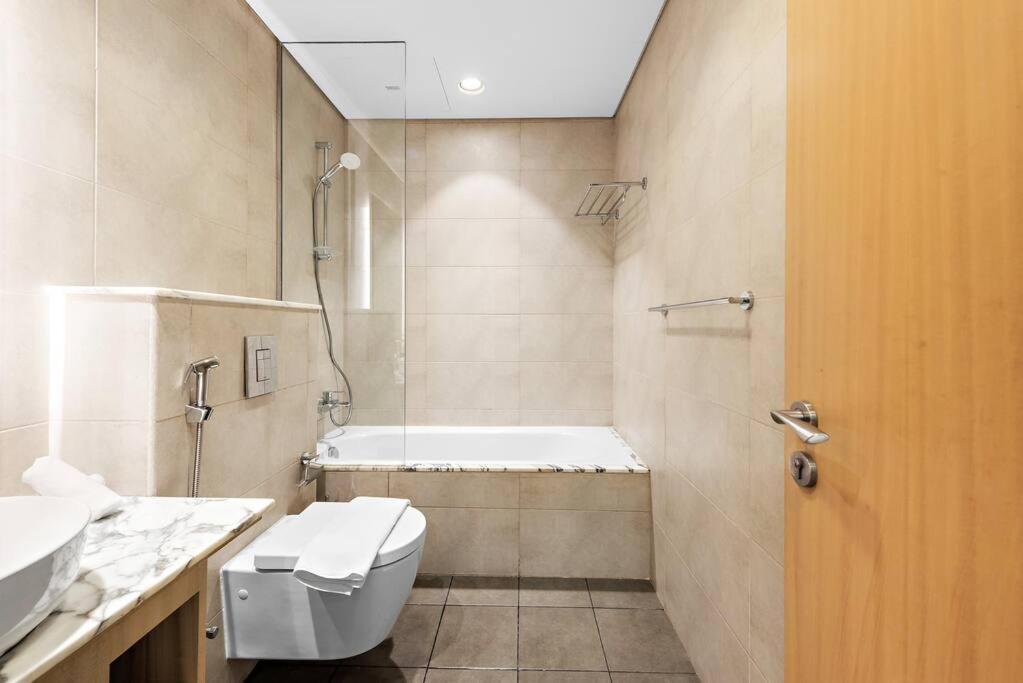 First Class 2br Luxurious High-floor * Dubai